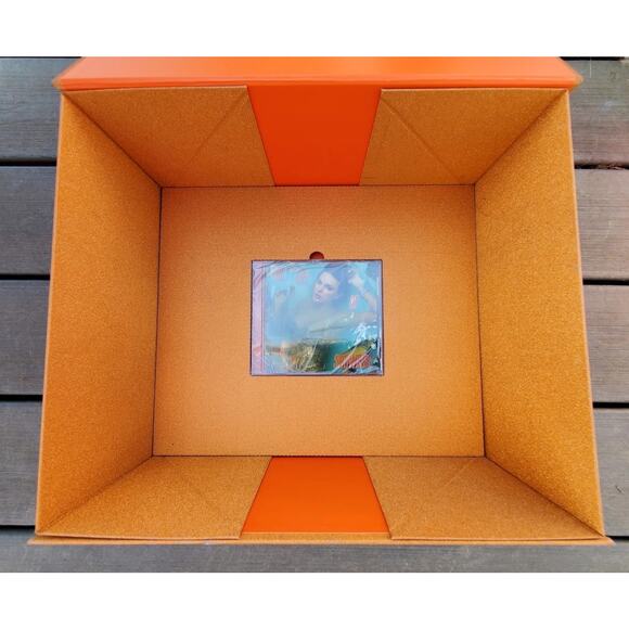 XL/2X Taylor Swift Life Of A Showgirl Orange Glitter Cardigan Box Set UNOPENED - Picture 7 of 7